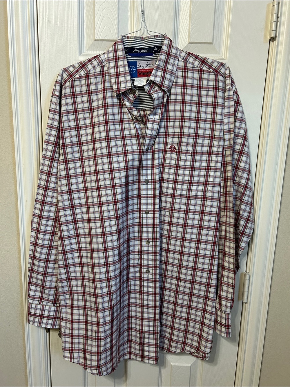 Wrangler Red and White Plaid Long-Sleeve Button-Down Shirt George Straight